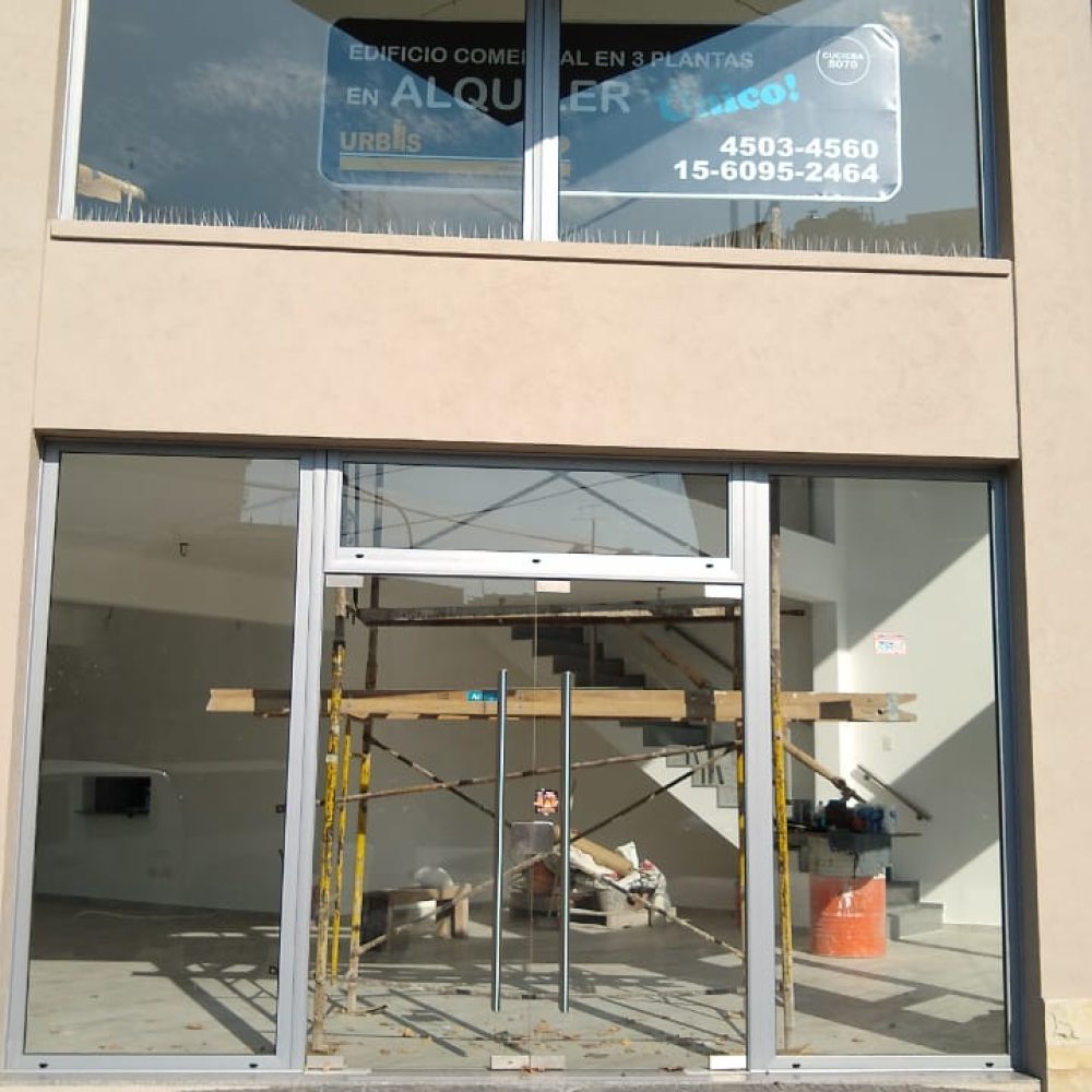 Obras Particulares 38 Ventana de PVC Gris Metalizado