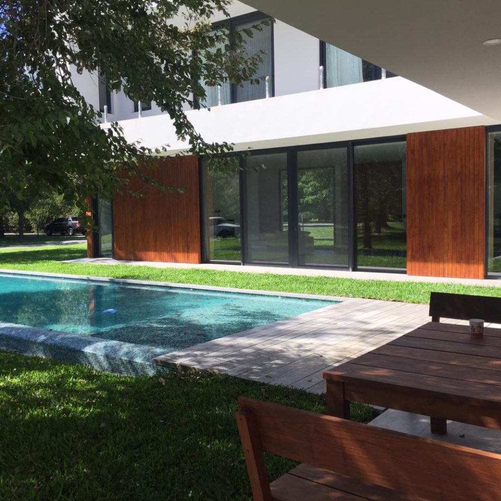 Obras Particulares 20 Ventana de PVC Gris Grafito